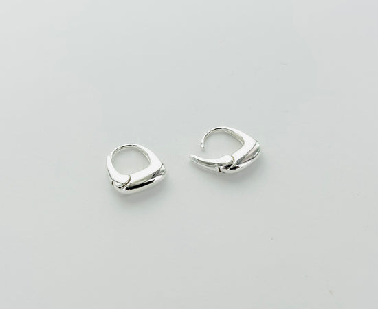 Everyday Contour Hoops