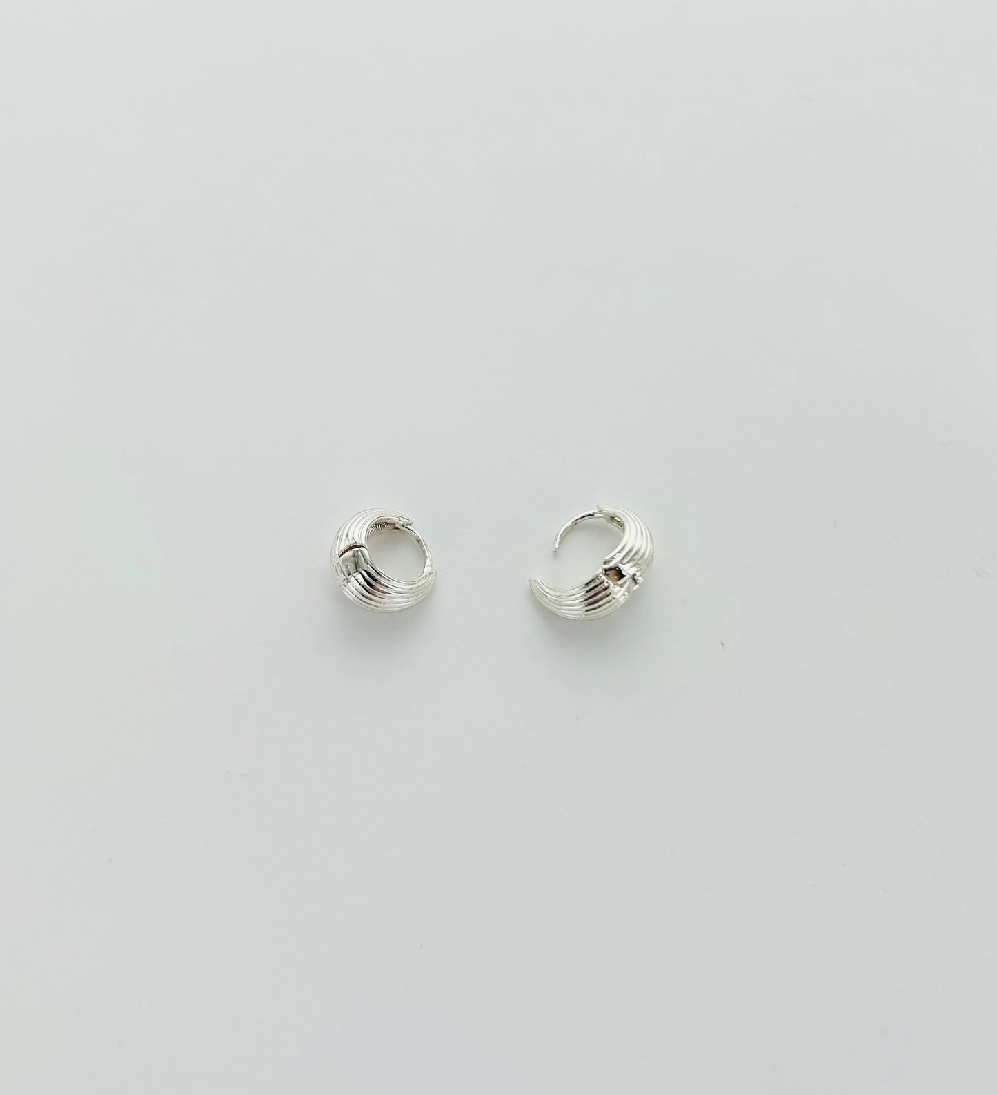 Tear Drop Textured Dainty Hoops