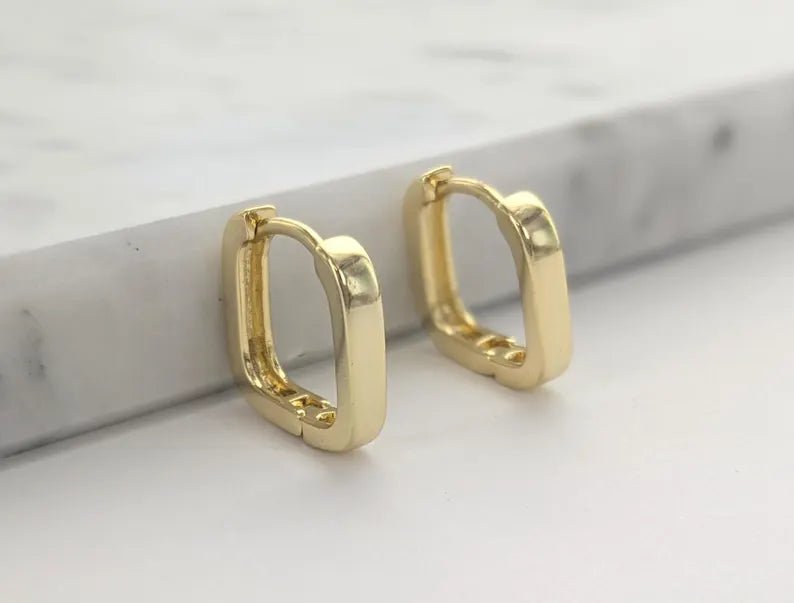 Bold Square Hoops